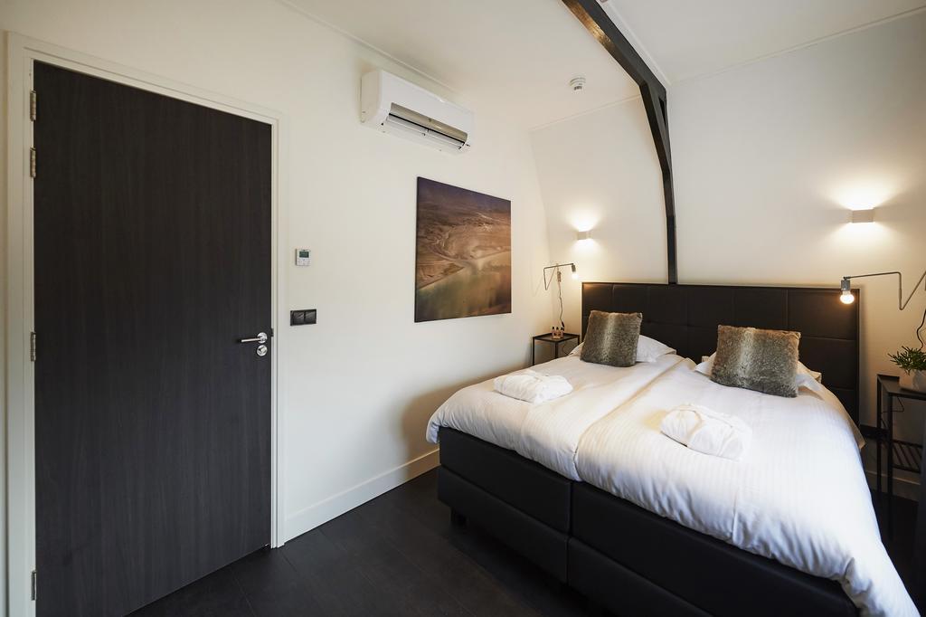 "De Bank" - Hotel Apartments Харлинген Екстериор снимка