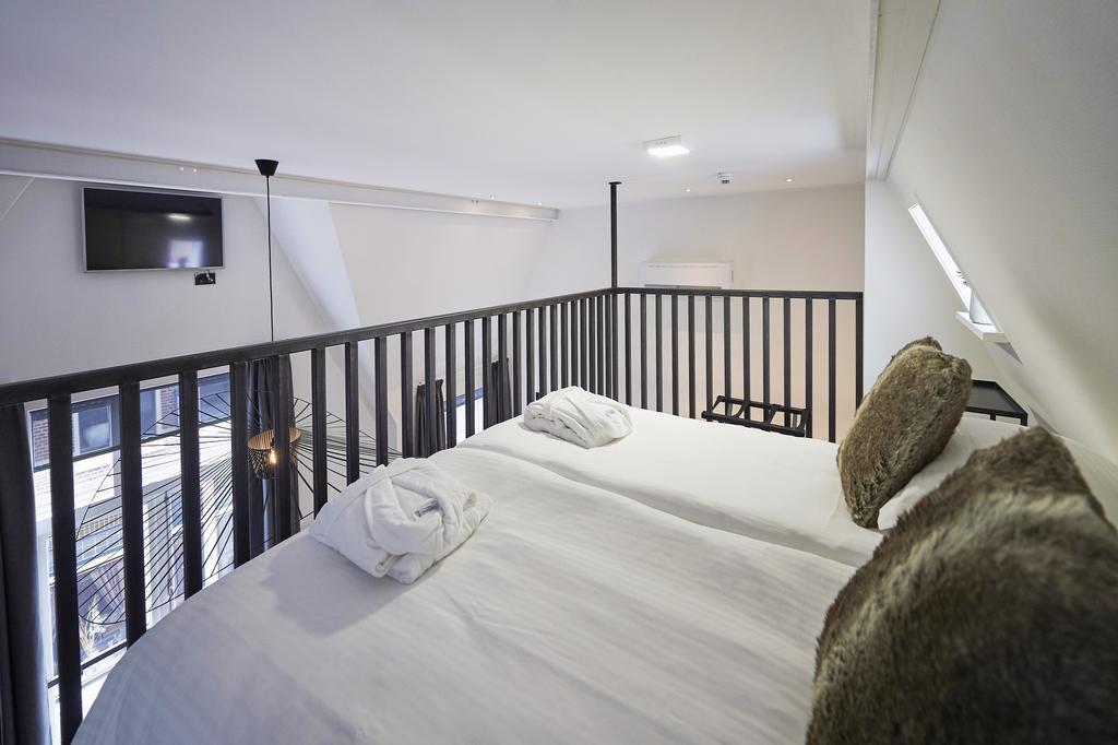 "De Bank" - Hotel Apartments Харлинген Екстериор снимка